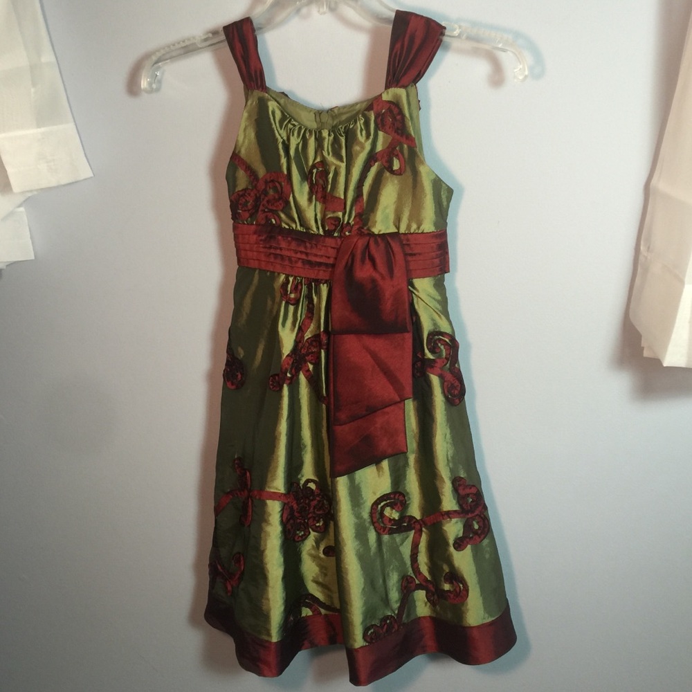 Bonnie Jean formal dress, built in crinoline